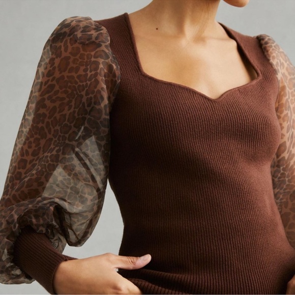 Long sleeve sweater top with animal print sleeves - Picture 3 of 6